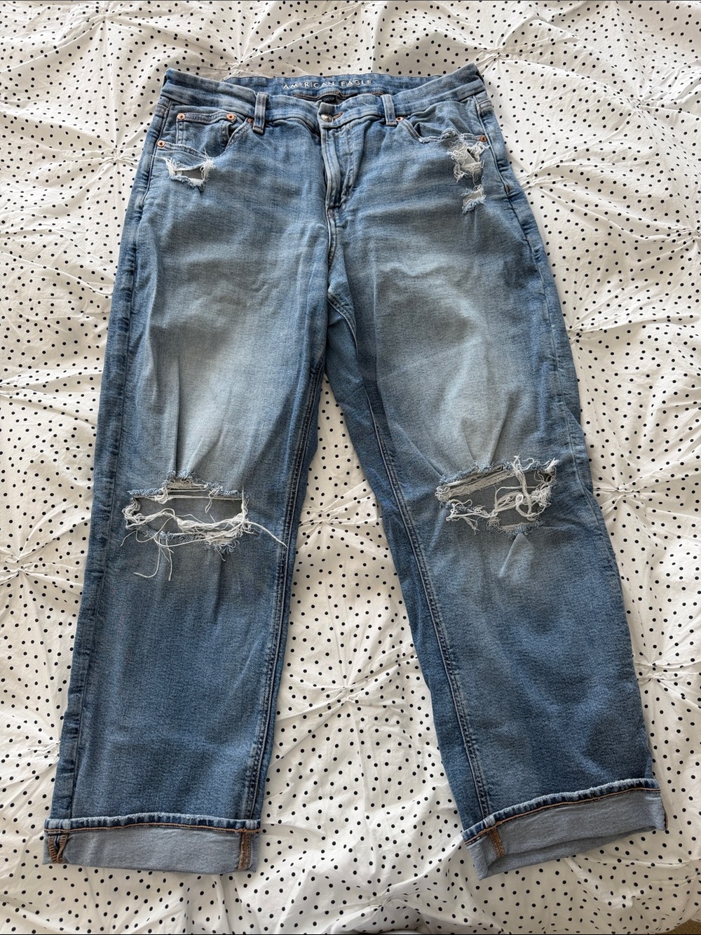 American Eagle Outfitters Light Blue Distressed Curvy Straight Jeans